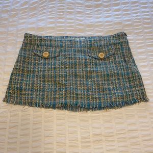 NWOT Hollister mini skirt with buttons